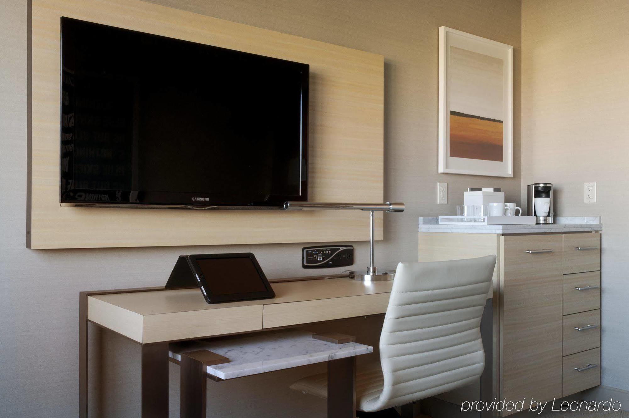 Kimpton Hotel Wilshire By Ihg Los Angeles Room photo